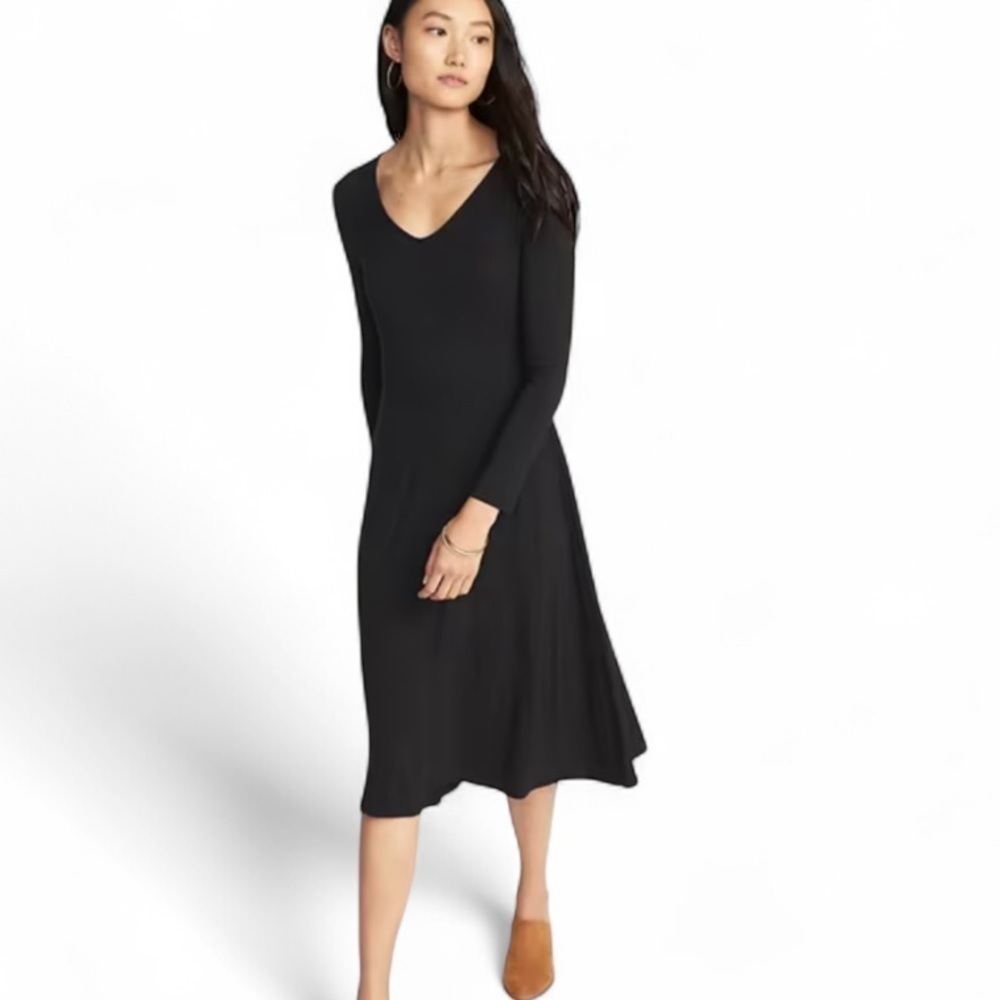 Knit fit & flare jersey long sleeve midi dress